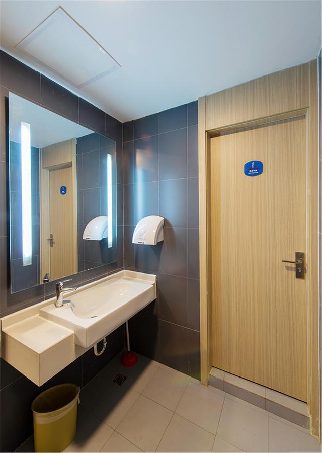 Hanting Hotel Zhuhai Qinglu Middle Road Zewnętrze zdjęcie